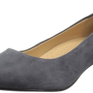 Trotters Women's Kiera Pump, Dark Grey Size 6 Extra Wide Gray